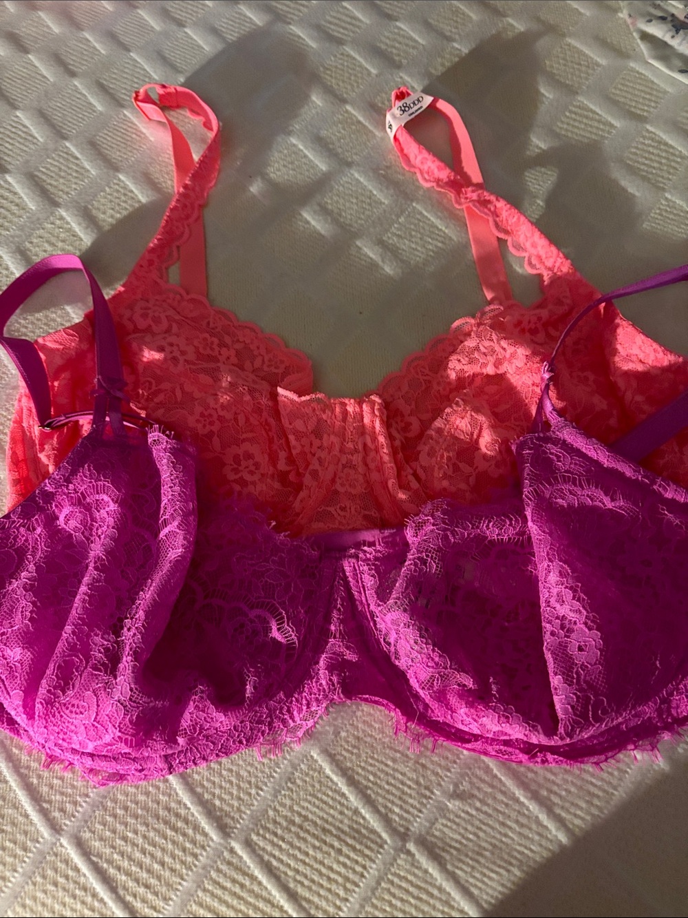 PINK Victoria's Secret Two-Tone Lace Underwire Bra - Hot Pink & Coral